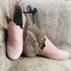Dusty_pink_vellies